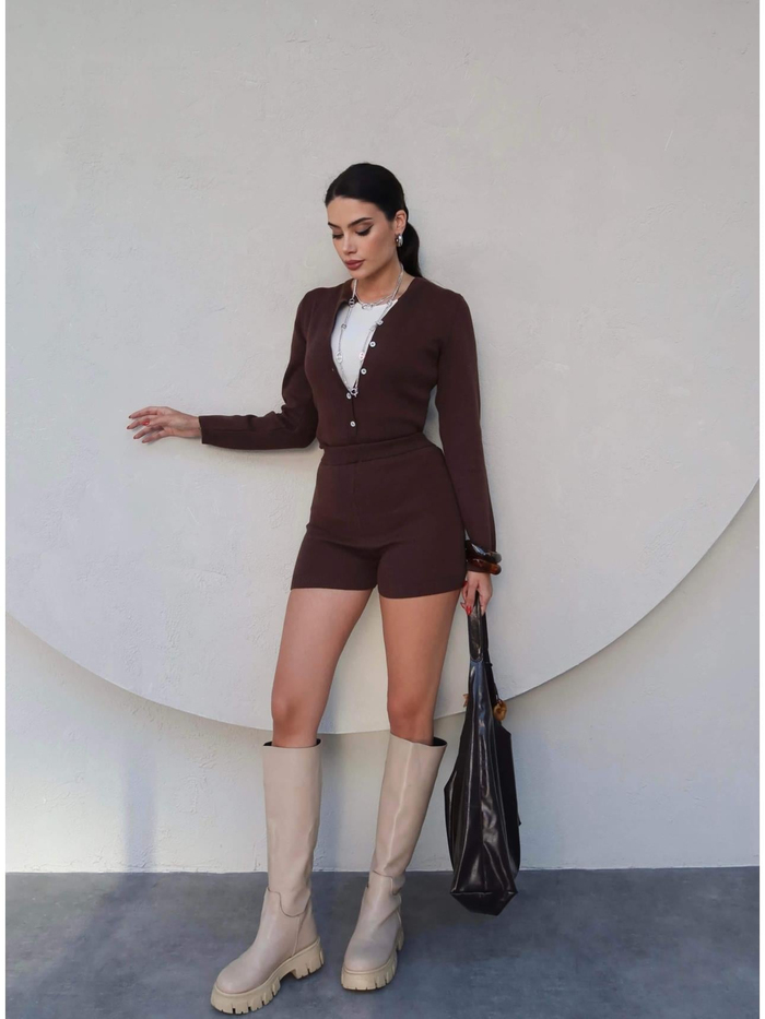 Düğmeli Triko Bodysuit Takım