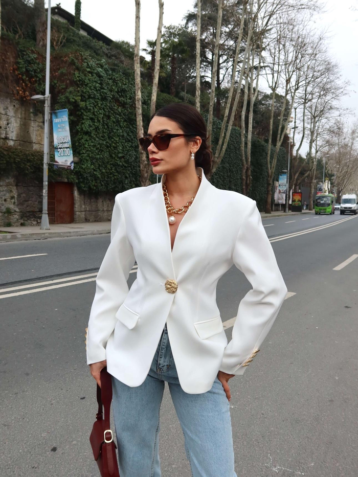 Gold Düğmeli Blazer Ceket