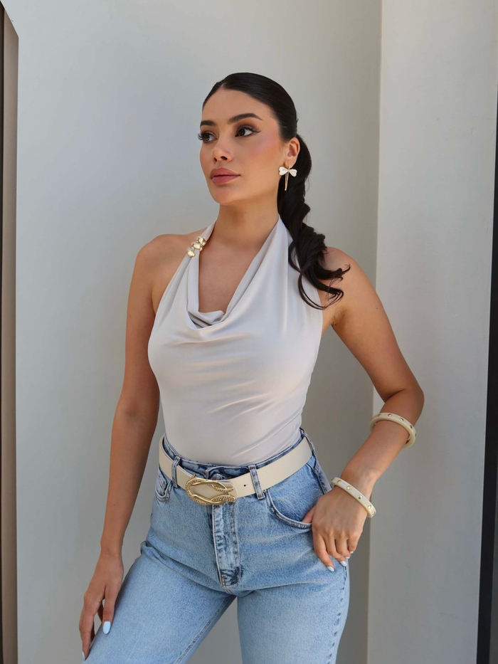 Halter Yaka Tokalı Bluz