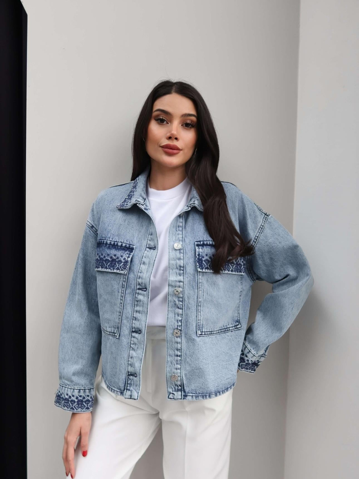 İşlemeli Denim Ceket