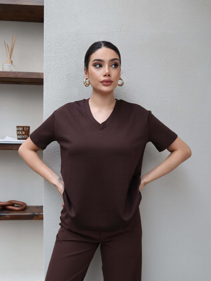 Kahve V Yaka Düz Orj Tshirt