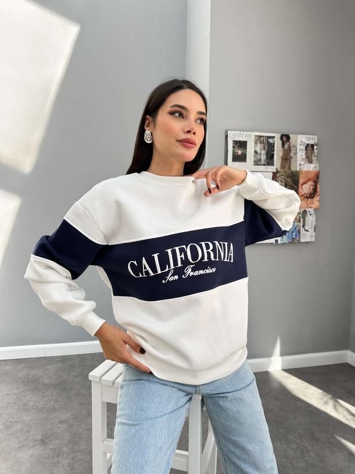Kırık Beyaz California Baskı Garnili Sweat