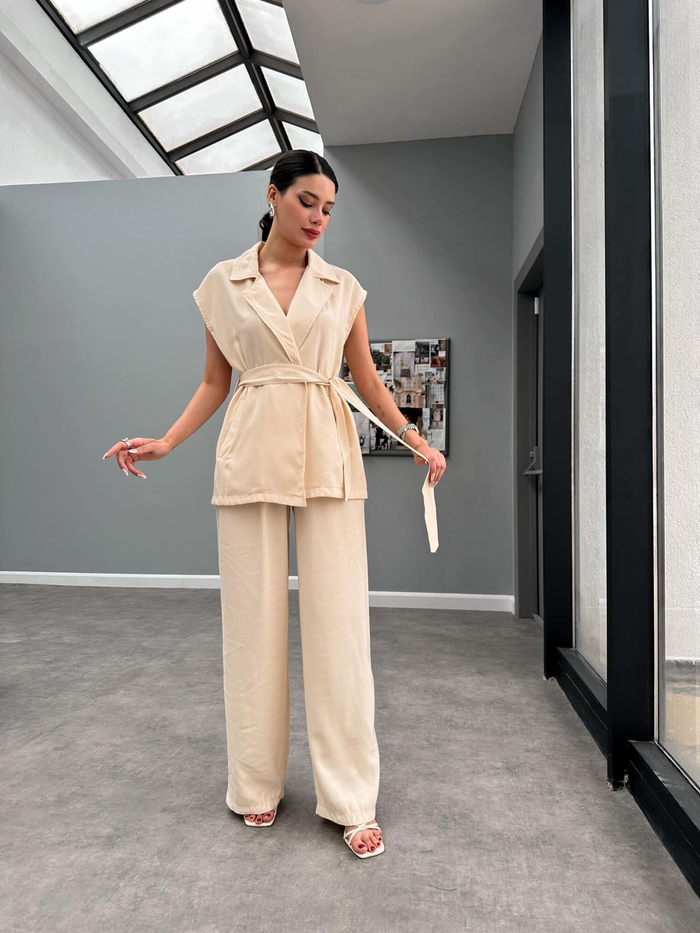 Krem Kimono Görünümlü Kuşaklı Takım
