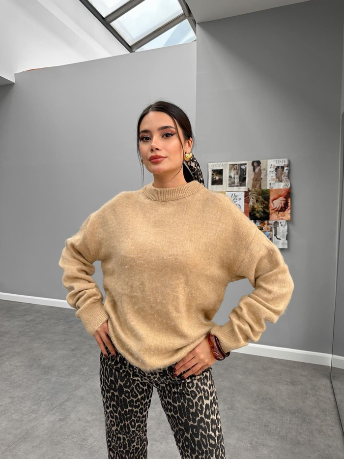Oversize Bisiklet Yaka Yünlü Kazak