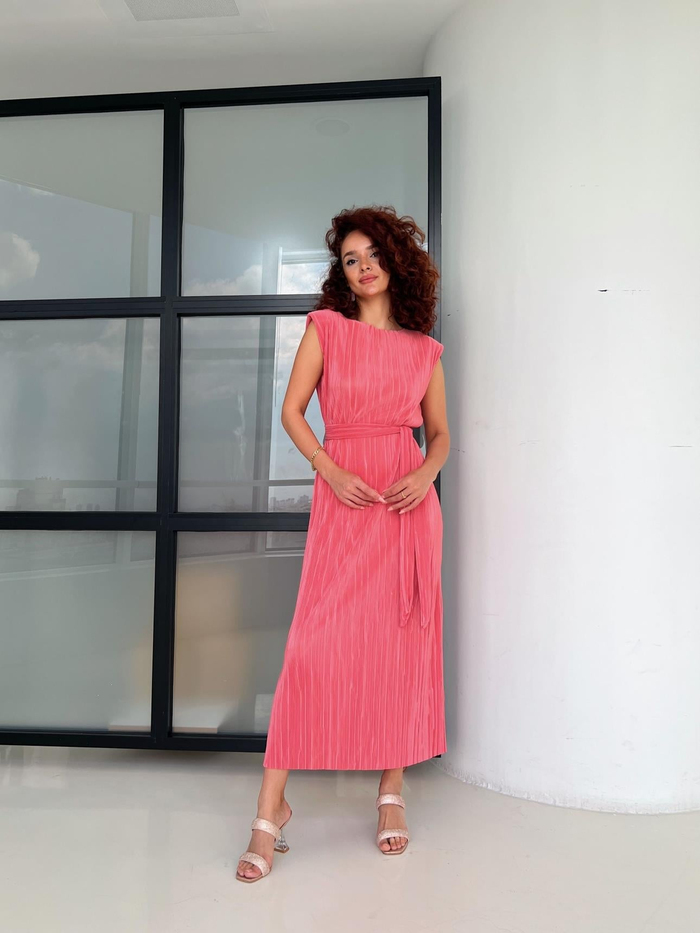 Pembe Vatkalı Piliseli Elbise