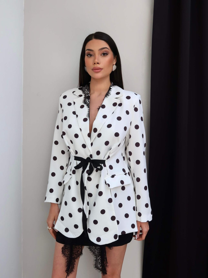 Puantiyeli Dantel Detay Tasarım Blazer Ceket