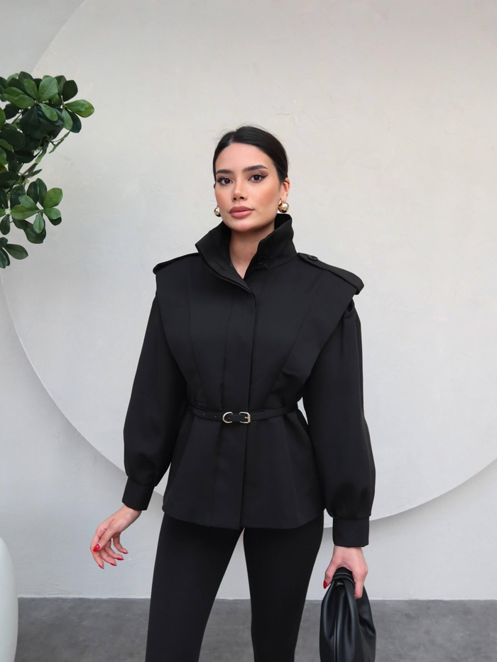 Siyah Kemerli Tasarım Ceket