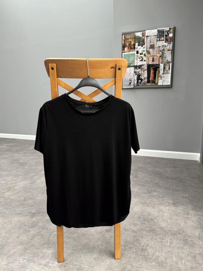 Siyah Oval Kesim Tshirt