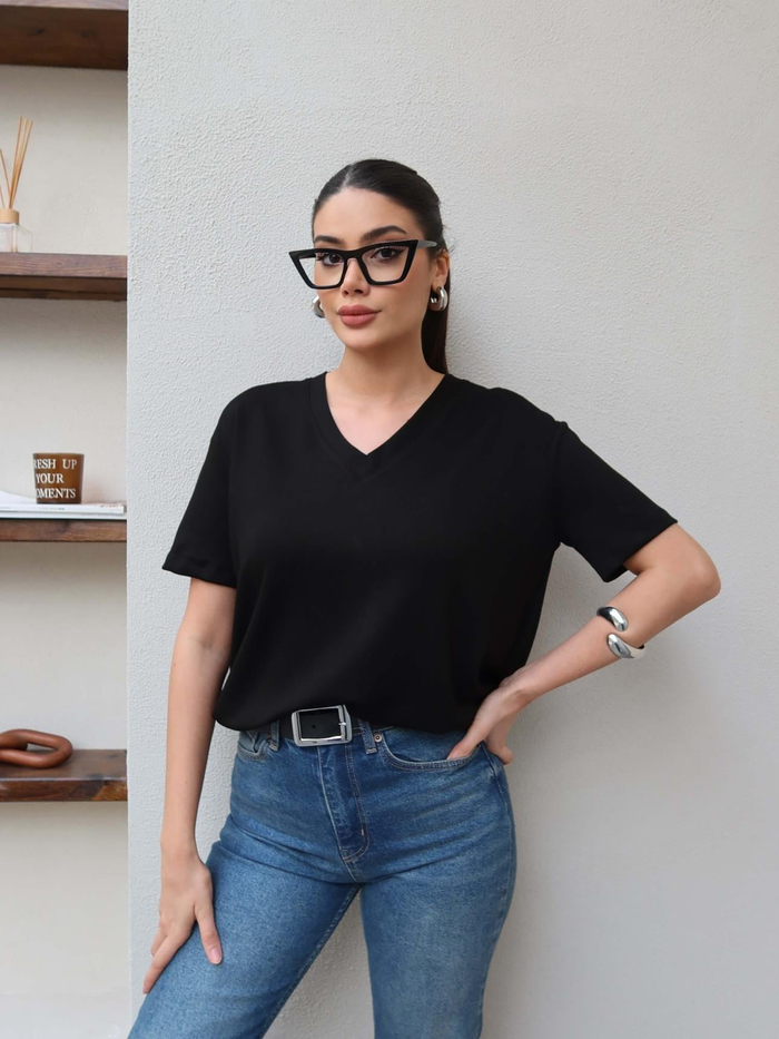 Siyah V Yaka Düz Orj Tshirt
