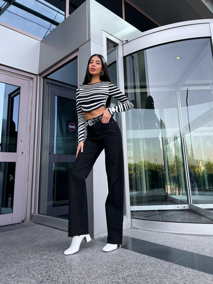 Siyah Wide Leg Jean