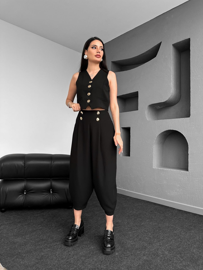 Siyah With Gold Buttons Takım