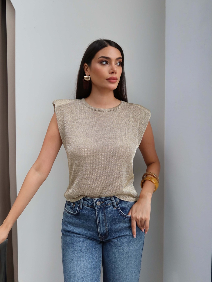Vatkalı Sıfır Kol Simli Bluz