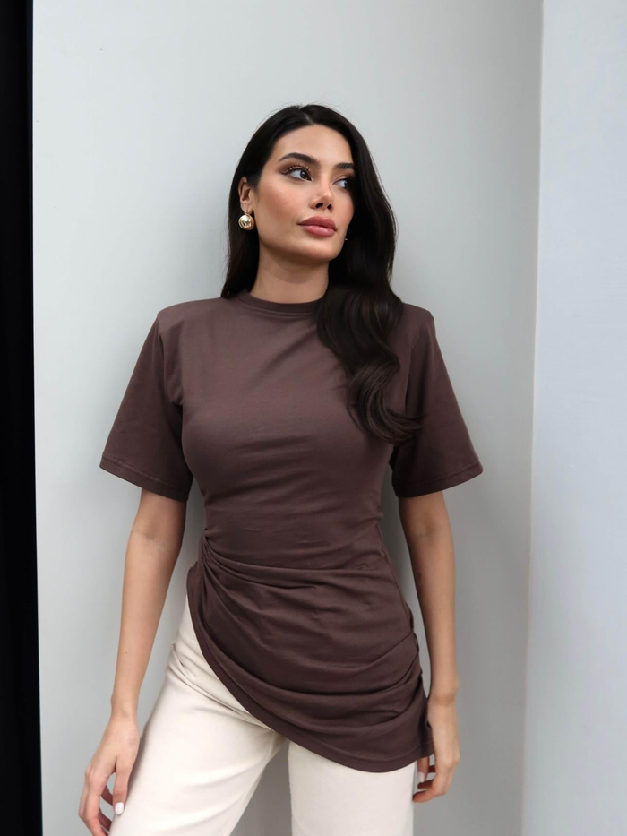 Vatkalı Yan Büzgü Detay Tshirt