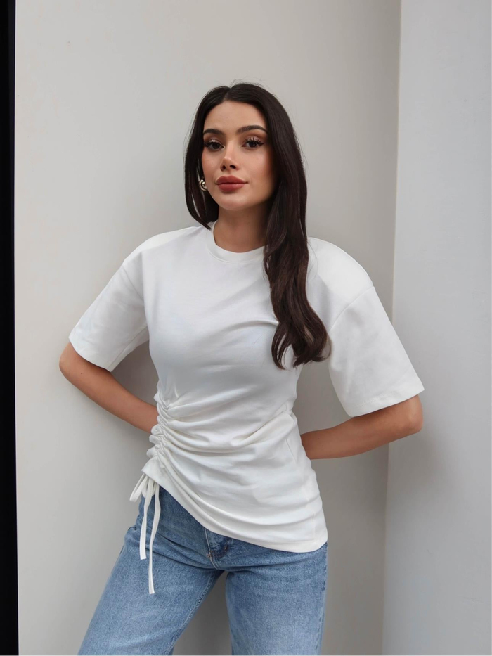 Yan Büzgülü Vatkalı Tshirt