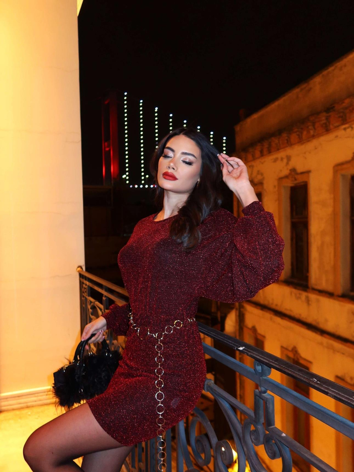 Yarasa Kol Bel Lastikli Simli Elbise