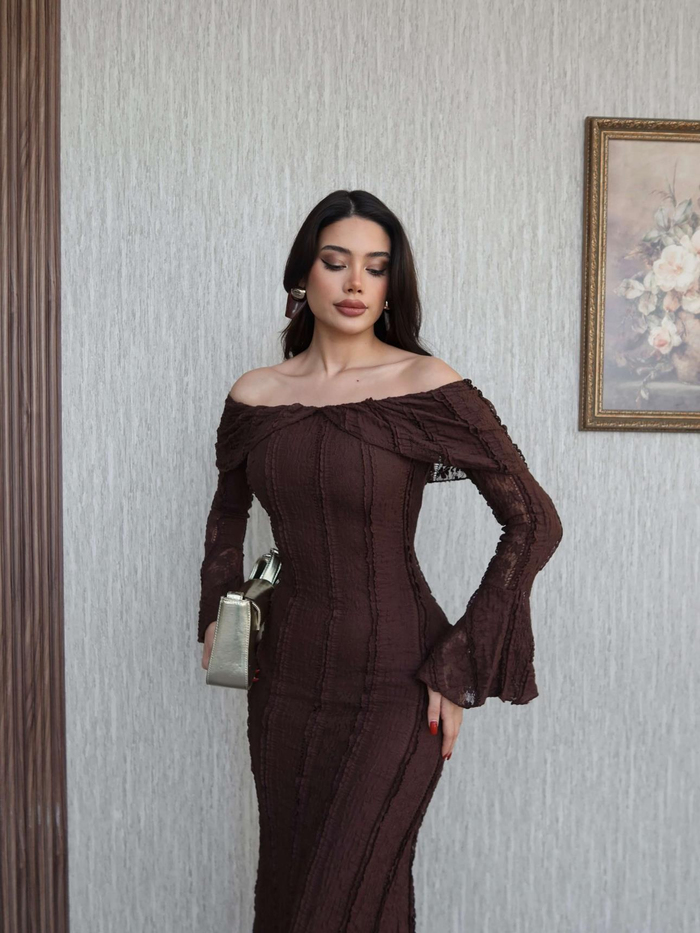 Açık Omuz Kloş Kol Dantel Elbise