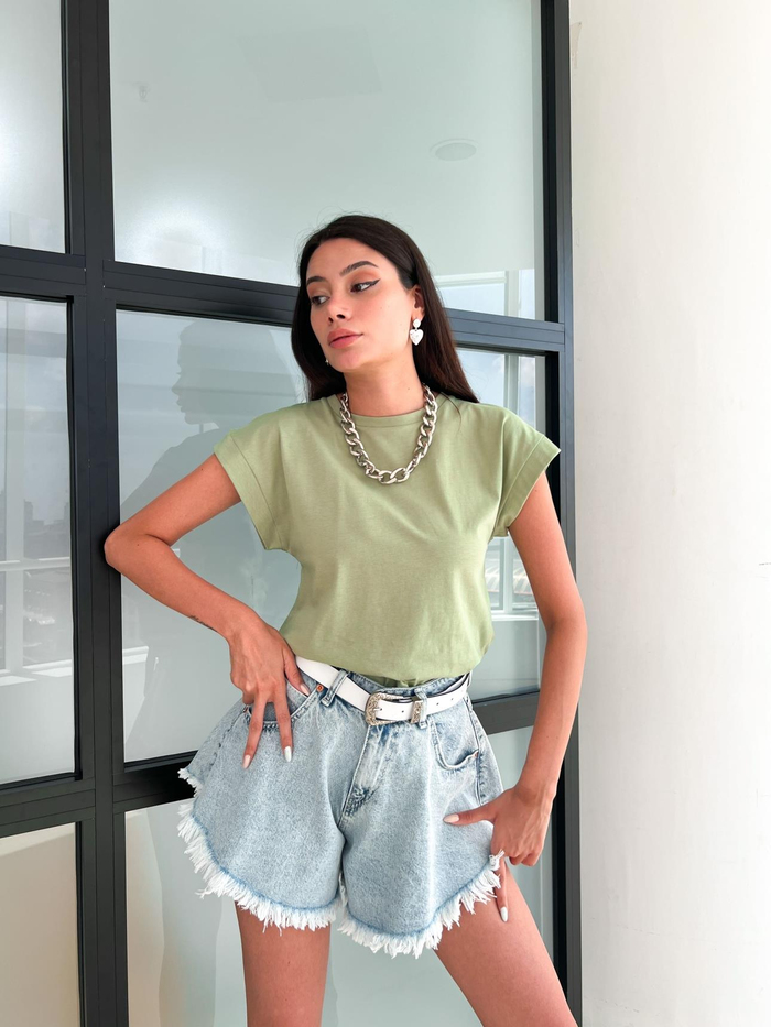 Açık Yeşil Bisiklet Yaka Tshirt