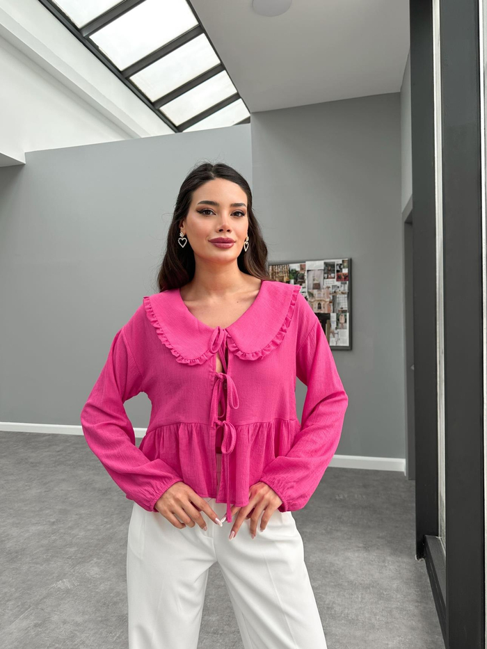 Bebe Yaka Önden Bağlamalı Gömlek
