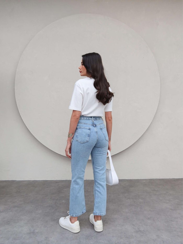 Bel Aksesuarlı Momfit Jean