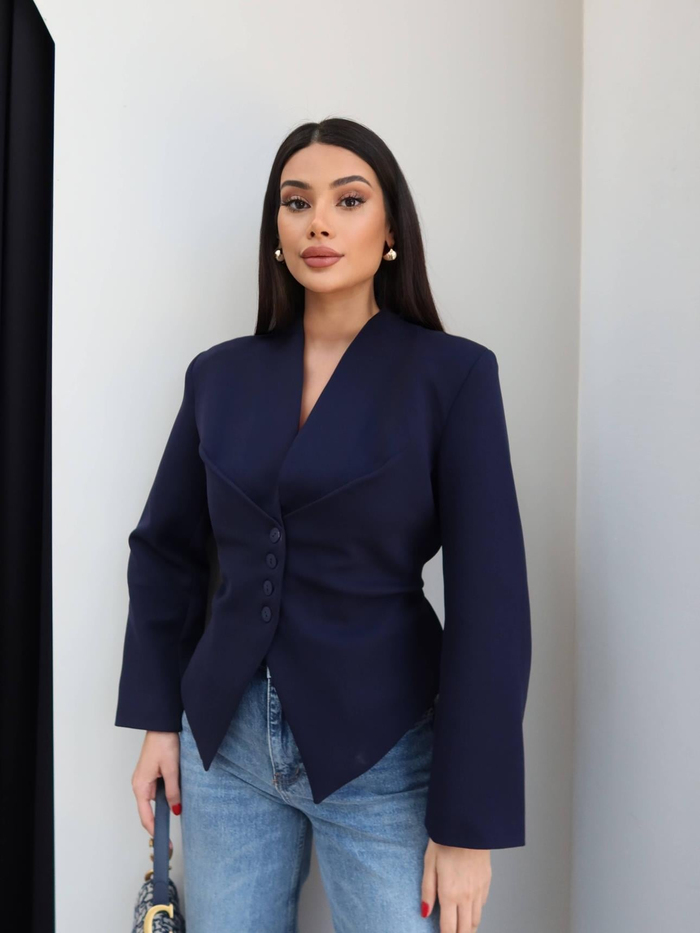 Bel Bağlama Detaylı Blazer Ceket