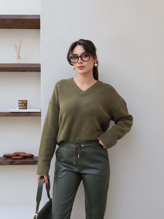 Bel Lastik Dikiş Detaylı Deri Pantolon