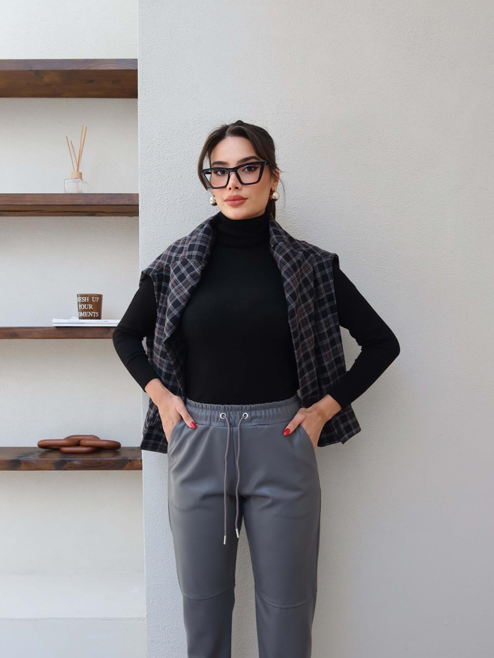 Bel Lastik Dikiş Detaylı Deri Pantolon