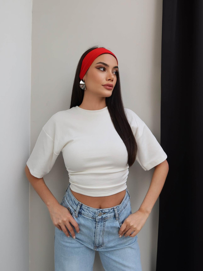 Bel Oturtmalı Büzgülü Tshirt