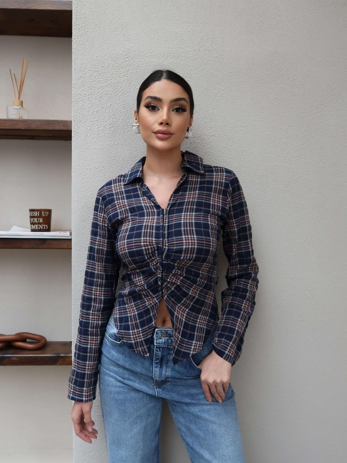 Bel Oturtmalı Ekose Gömlek