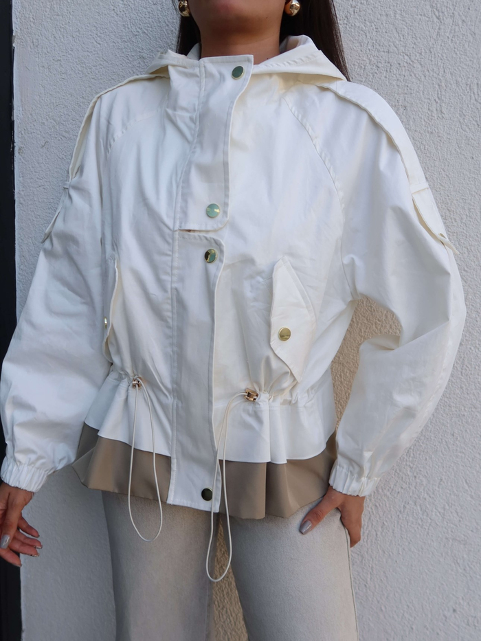 Beli Lastikli Kapüşonlu Trench