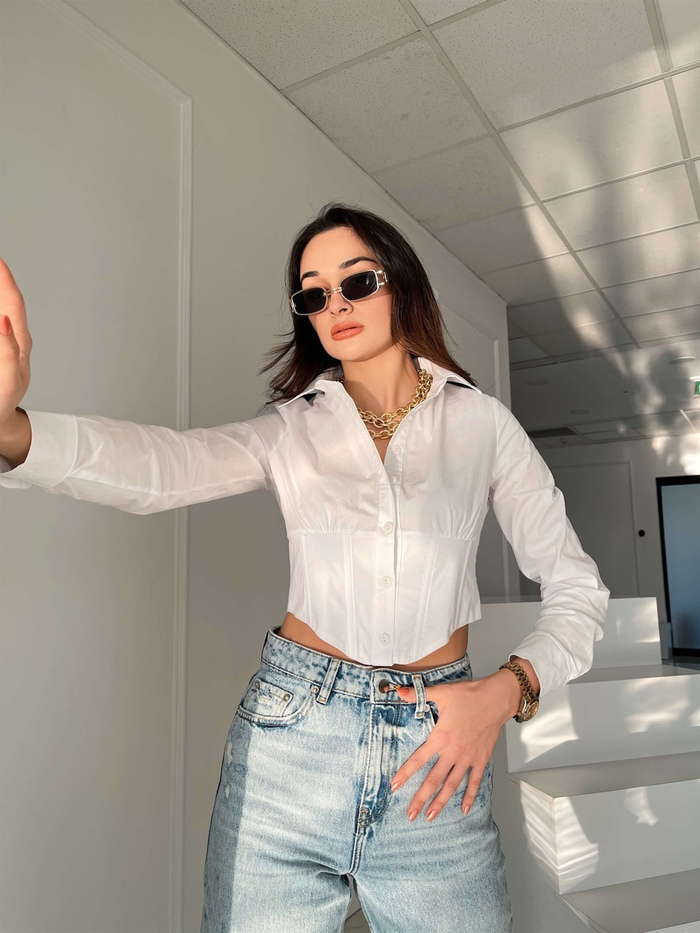 Beyaz Balenli Crop Gömlek