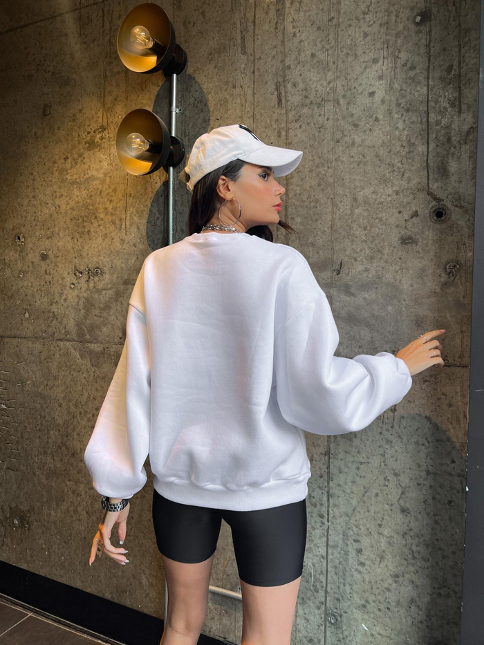 Beyaz Baskılı Şardonlu Sweatshirt