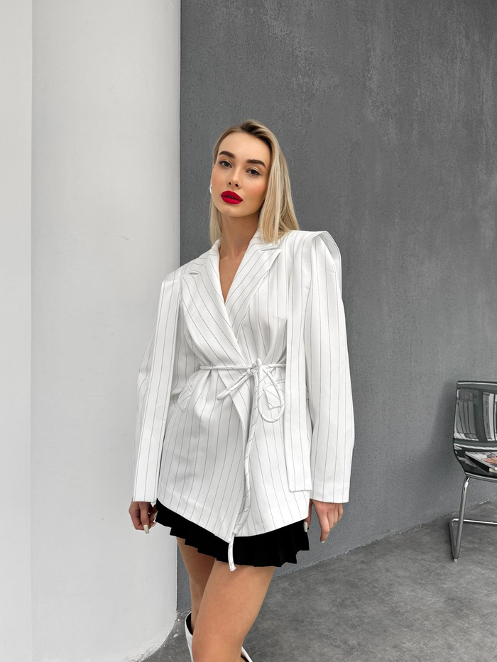 Beyaz Çizgili Cool Oversize Ceket