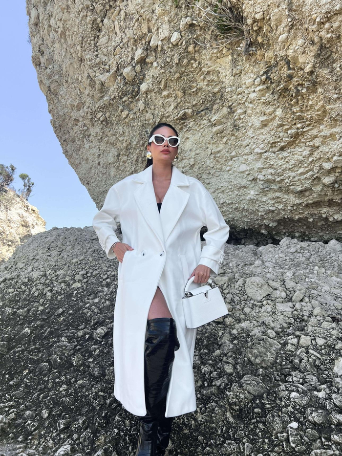 Beyaz Delux Oversize Kaban
