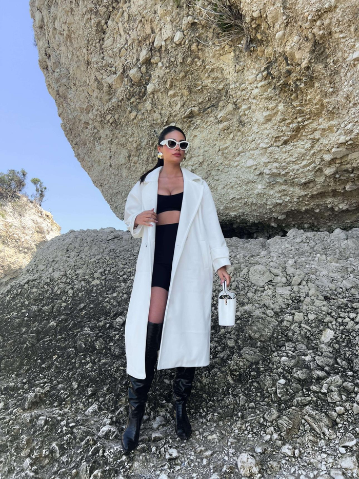 Beyaz Delux Oversize Kaban