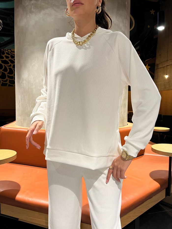 Beyaz Kapüşonlu Oversize Takım