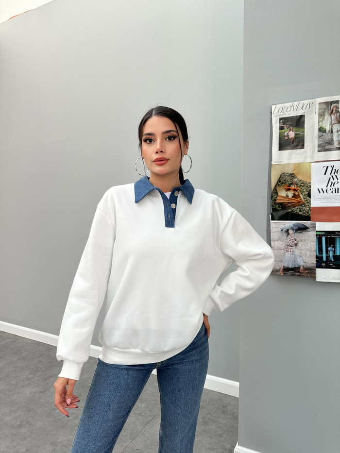 Beyaz Kot Yakalı Şardonlu Sweat