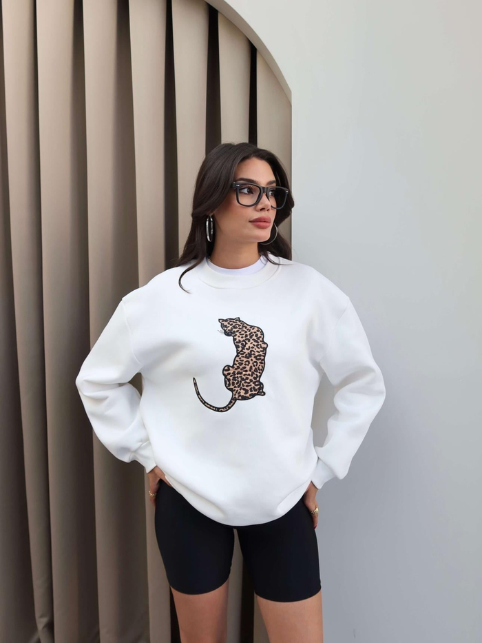 Beyaz Leo Nakış Şardonlu Sweatshirt