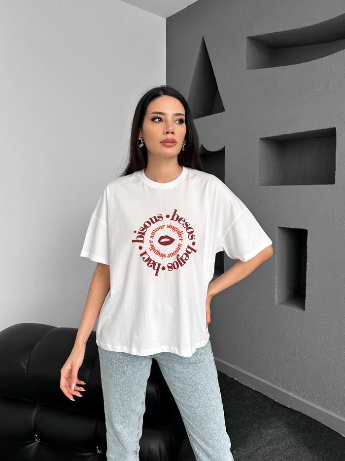 Beyaz Oversize Baskılı Tshirt