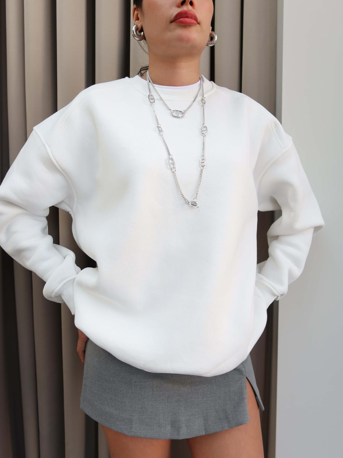 Beyaz Oversize Şardonlu Sweatshirt