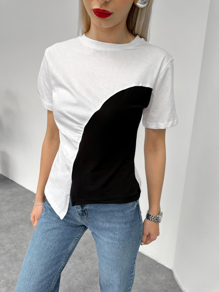 Beyaz Pile Detay Tshirt