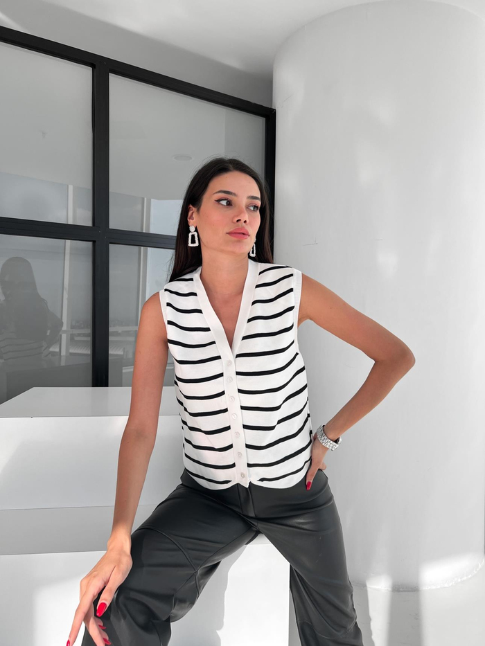 Beyaz Pinstripe Yelek