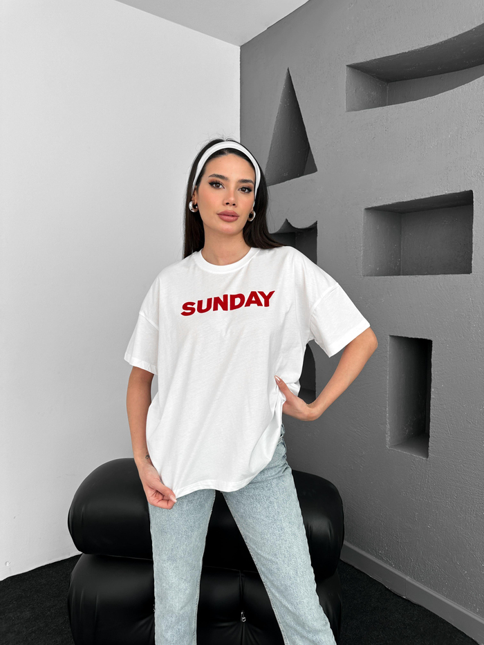 Beyaz Sunday Baskılı Tshirt