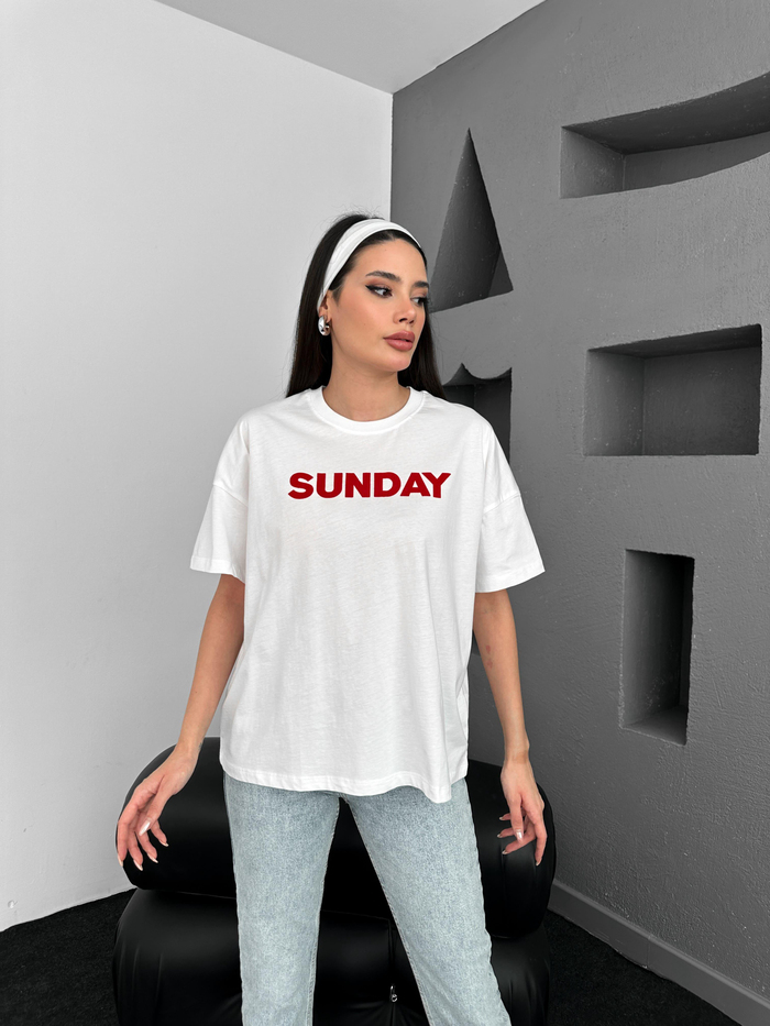 Beyaz Sunday Baskılı Tshirt
