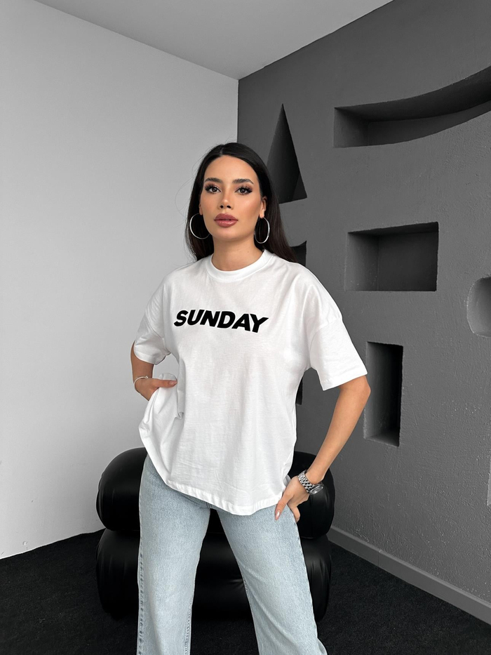 Beyaz Sunday Baskılı Tshirt