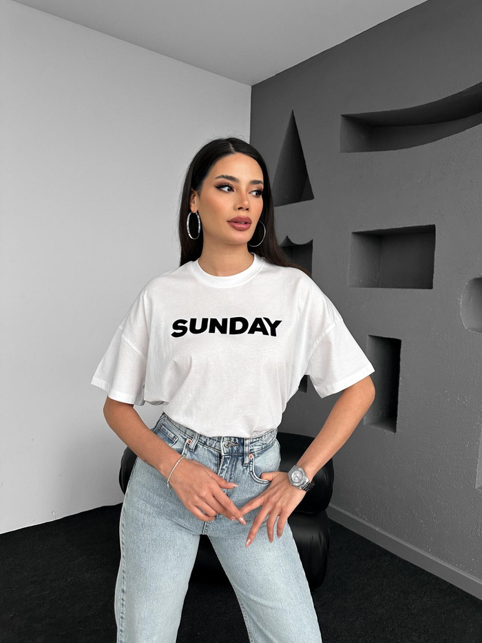 Beyaz Sunday Baskılı Tshirt