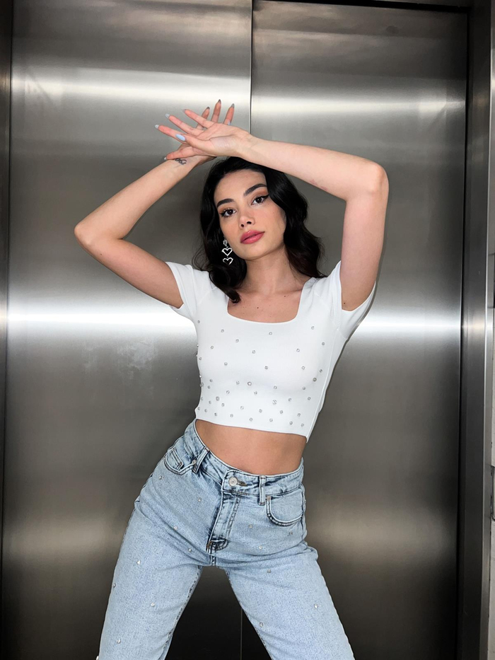 Beyaz Taşlı Crop
