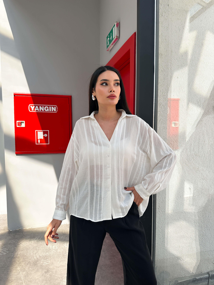Beyaz Transparan Oversize Gömlek