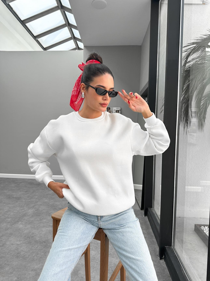 Bisiklet Yaka Oversize Basic Sweatshirt