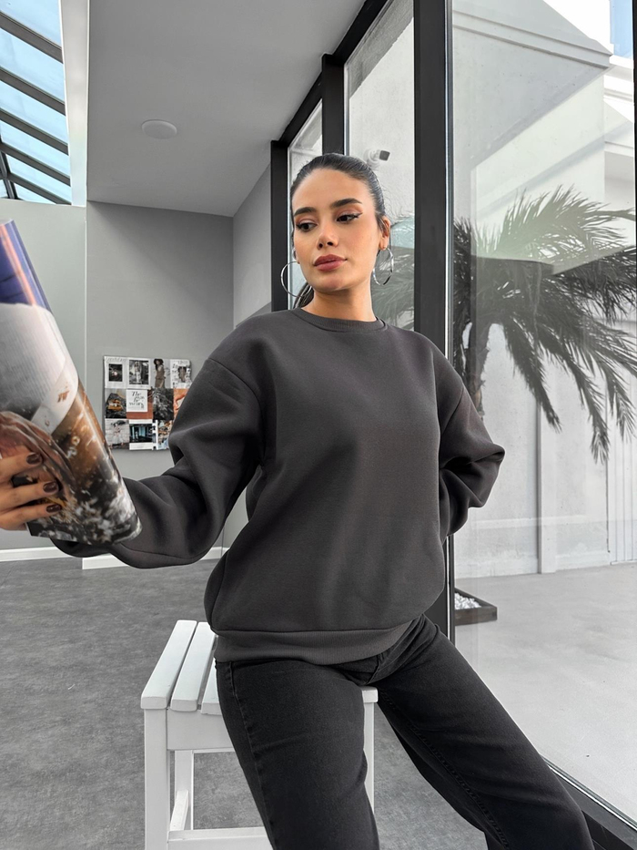 Bisiklet Yaka Oversize Basic Sweatshirt