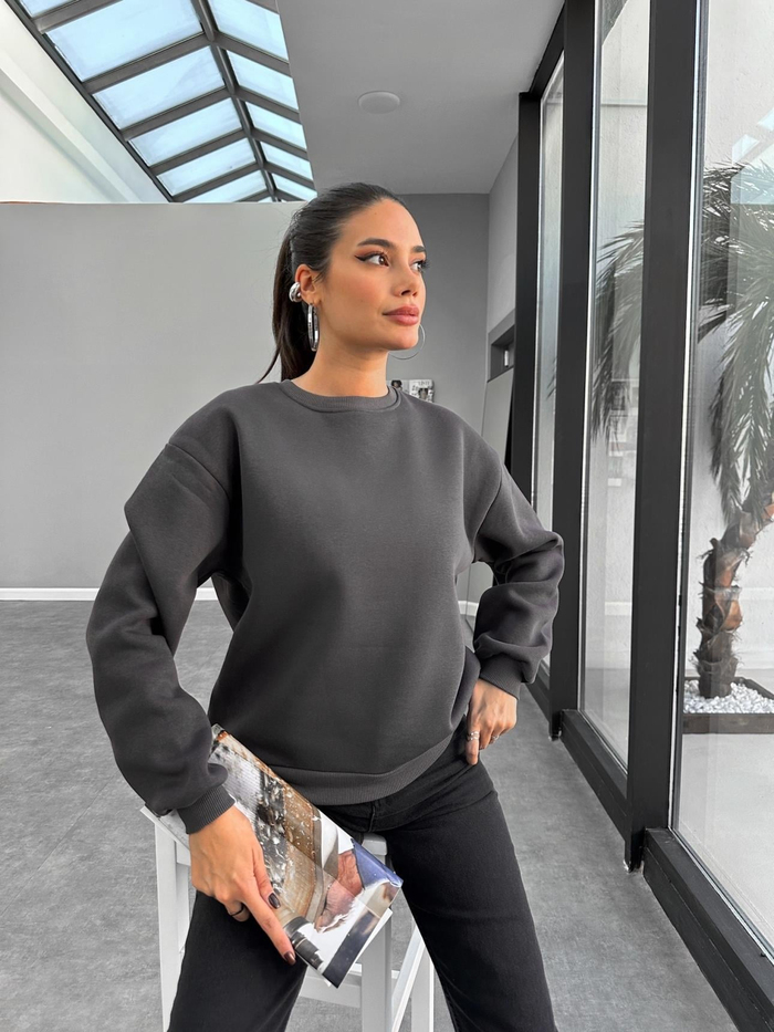 Bisiklet Yaka Oversize Basic Sweatshirt